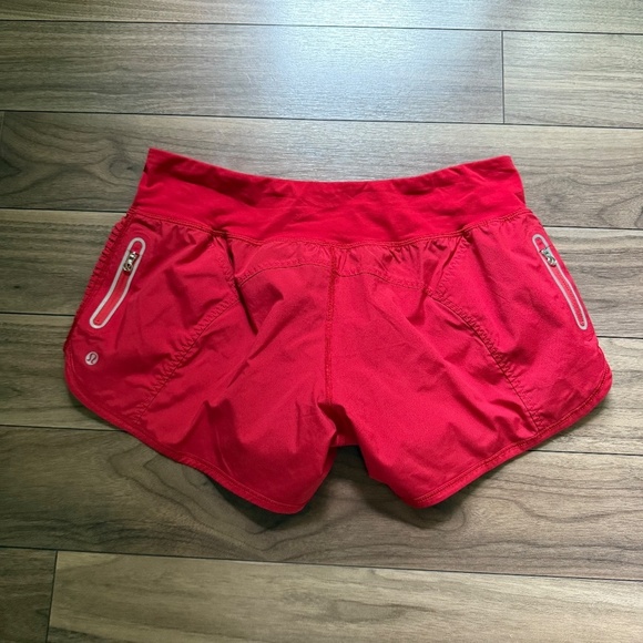 Lululemon Run: Bright At Night Shorts | Currant | Size 8 | Reflective | 4” Insea - Picture 4 of 7